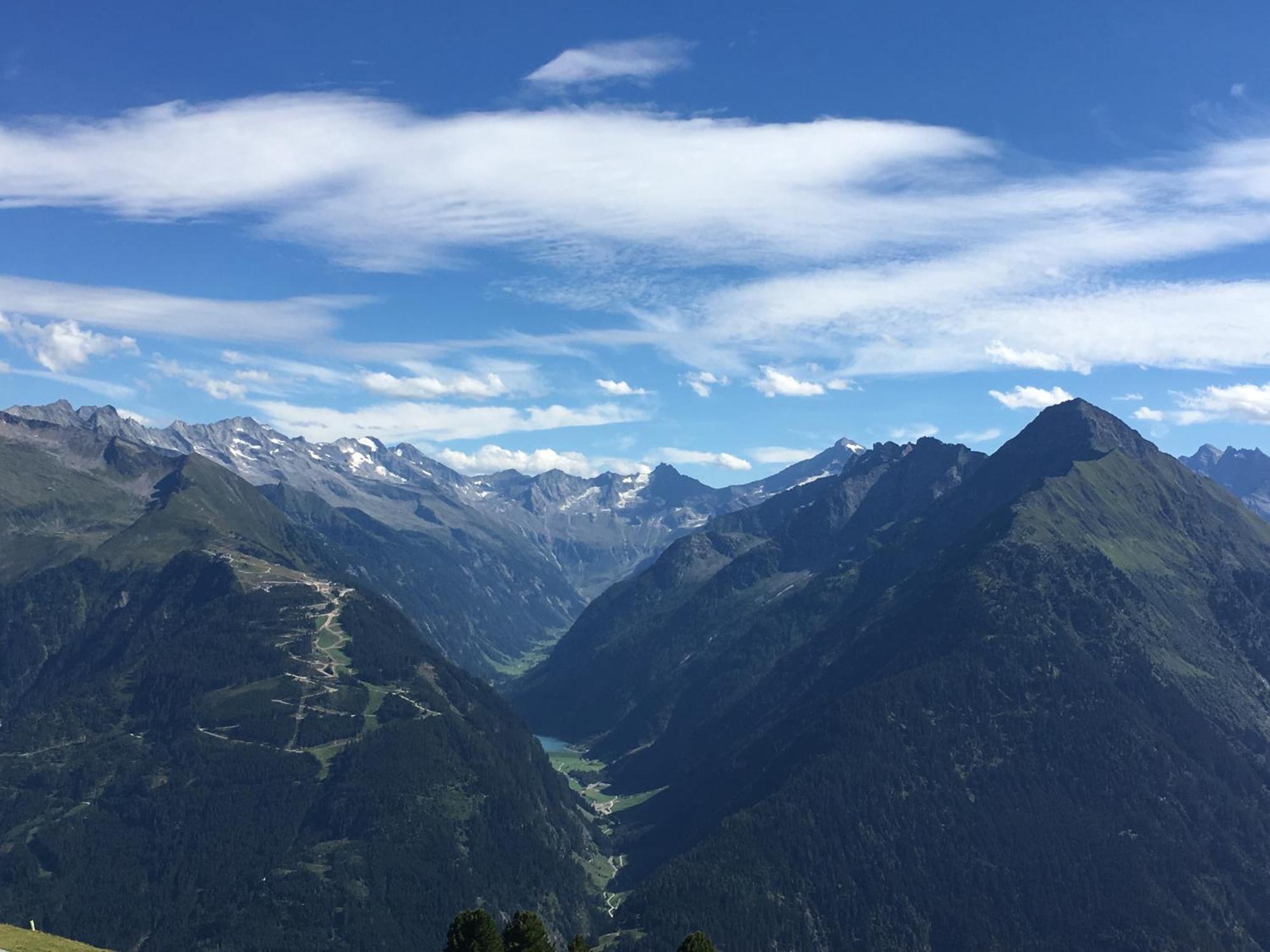 Landhaus Katharina Bis 12 Personen Mit Saunachalet Und Blick Auf Die Bergwelt Des Zillertals Hippach Bagian luar foto